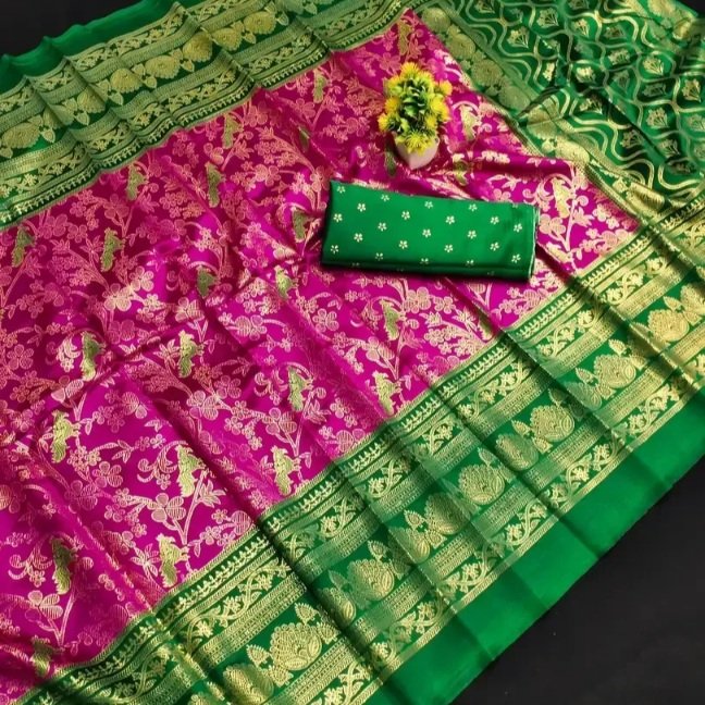 Como Green and Pink Patola Printed Art Silk Saree – MySilkLove